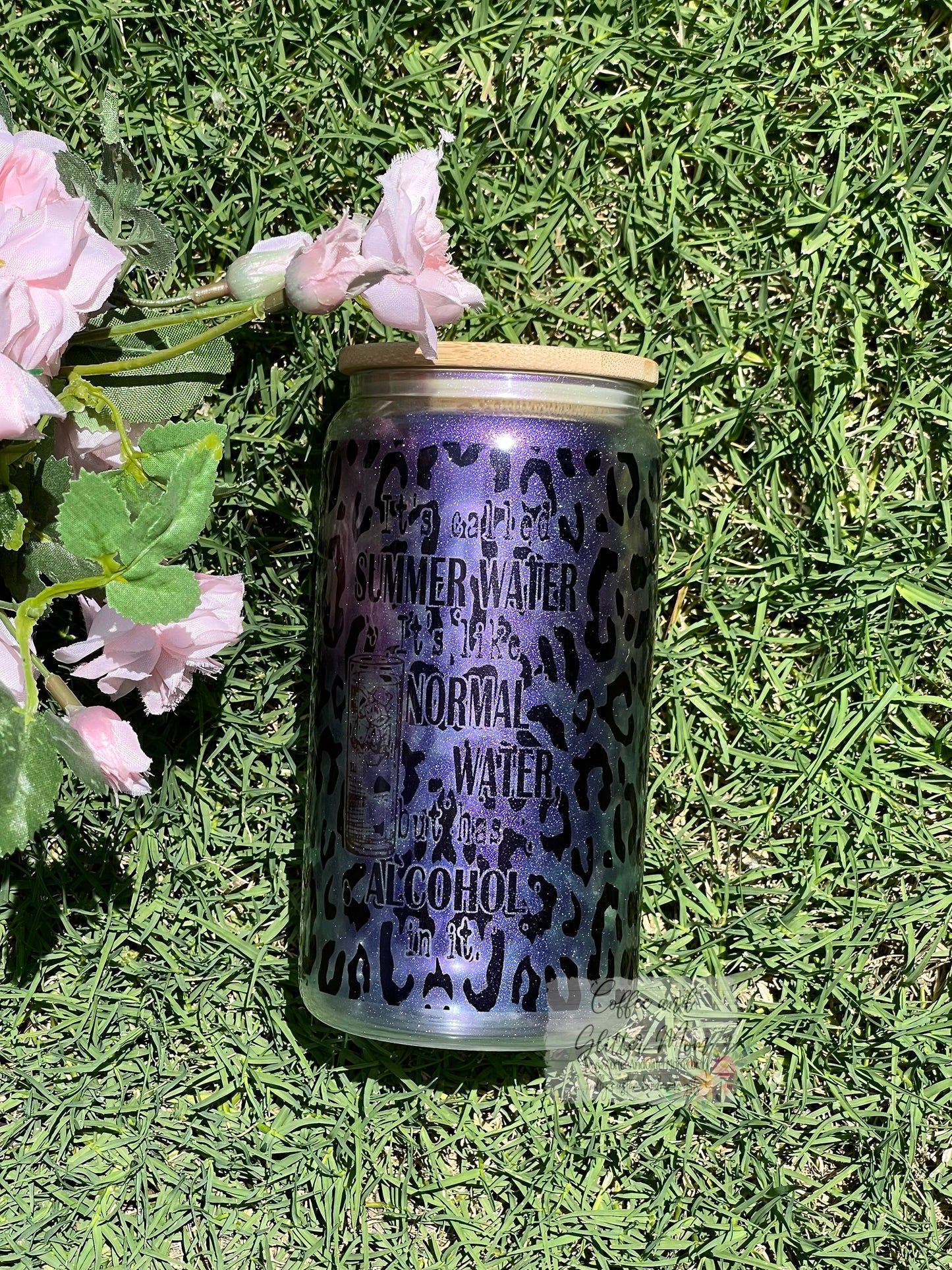 Summer Water Animal Print 16oz Iridescent Glass Can
