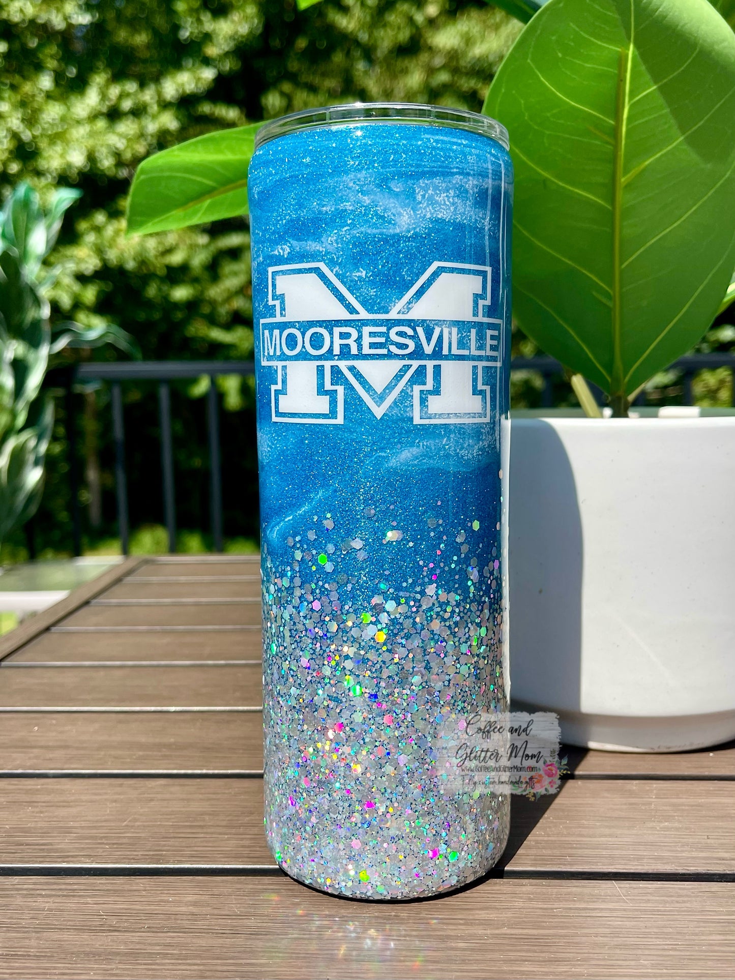 Mooresville Cloud Holographic 20oz Skinny