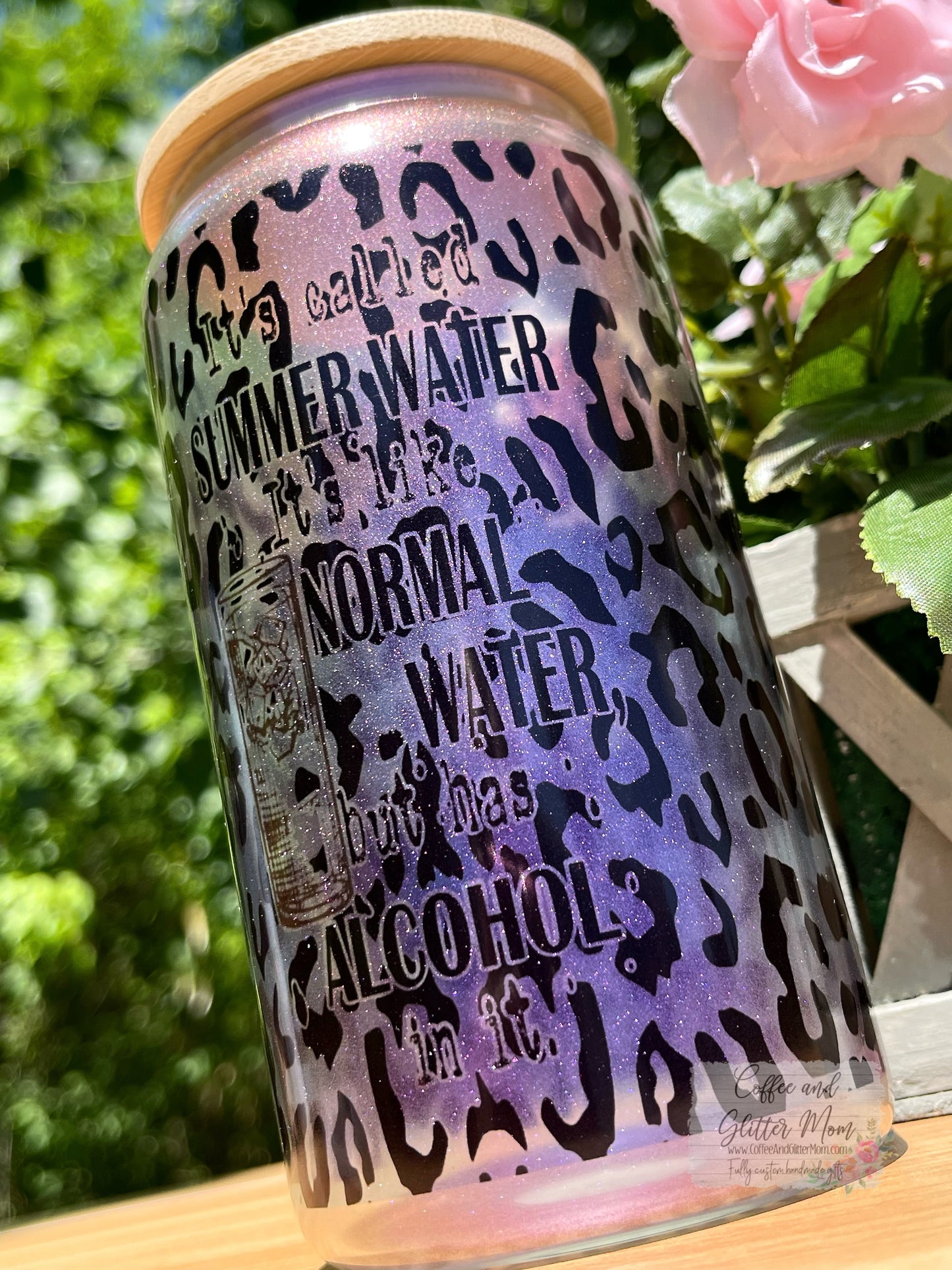 Summer Water Animal Print 16oz Iridescent Glass Can