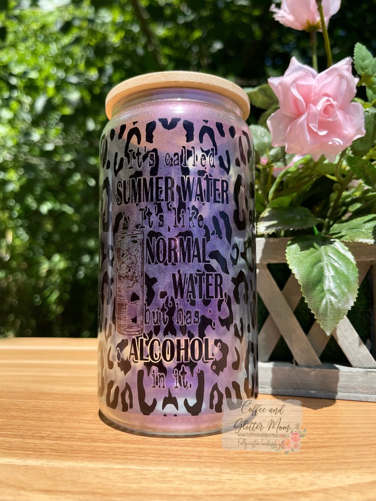 Summer Water Animal Print 16oz Iridescent Glass Can