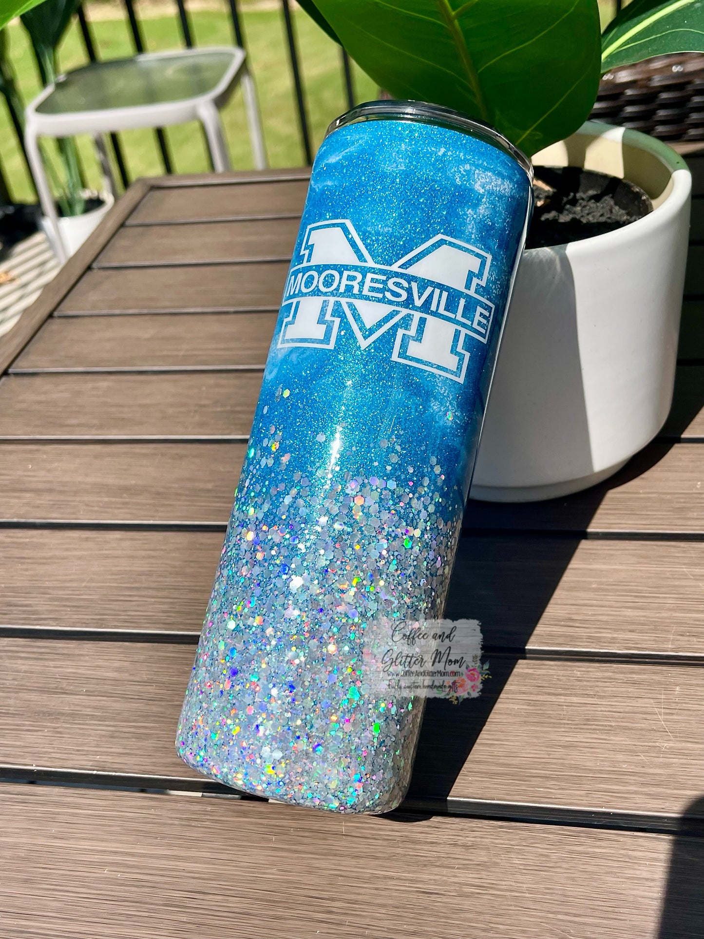 Mooresville Cloud Holographic 20oz Skinny