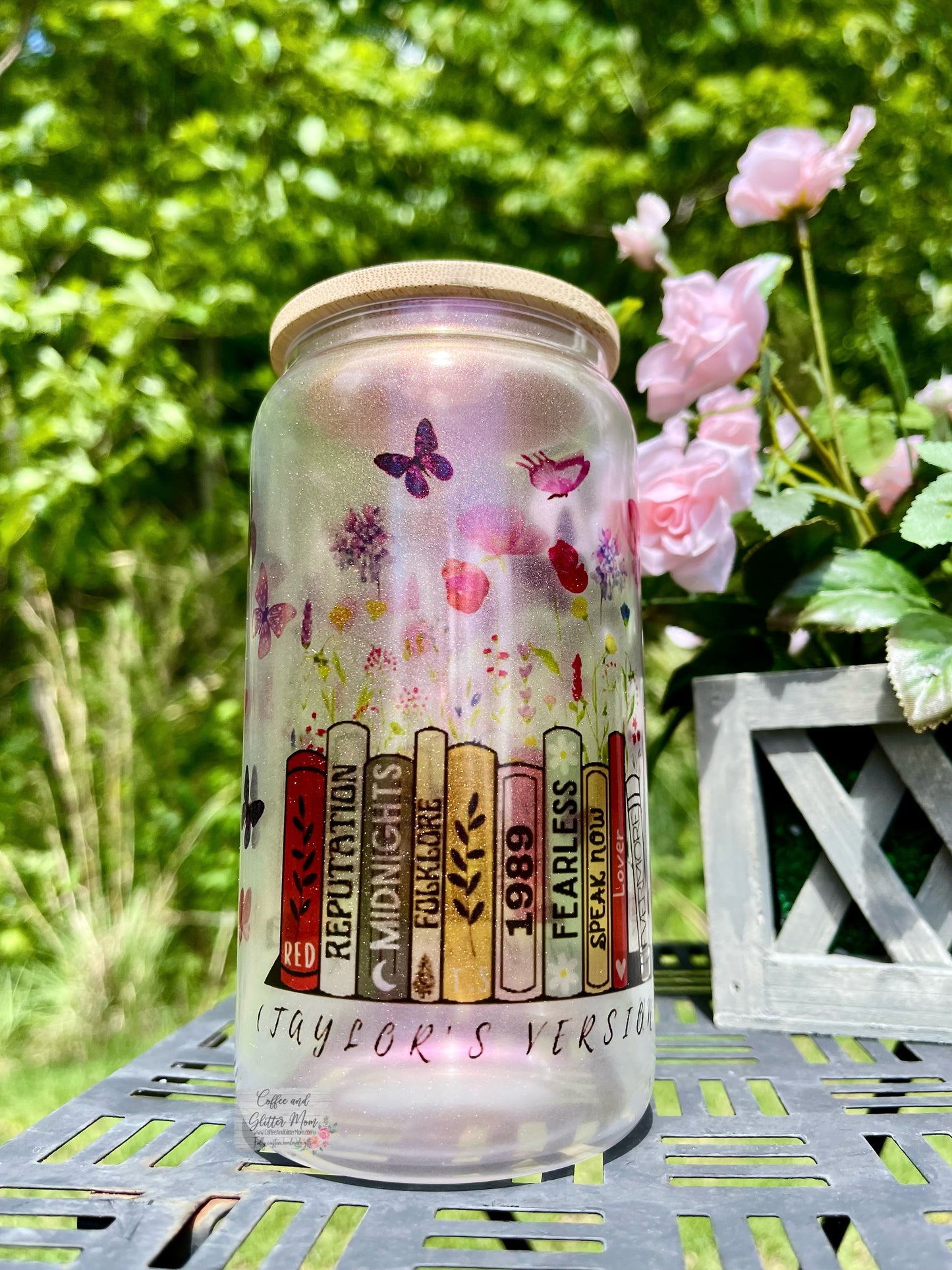 Taylor's Library 16oz Iridescent Glass Can