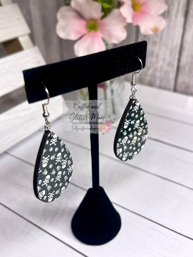 Black Skull Teardrop Earrings