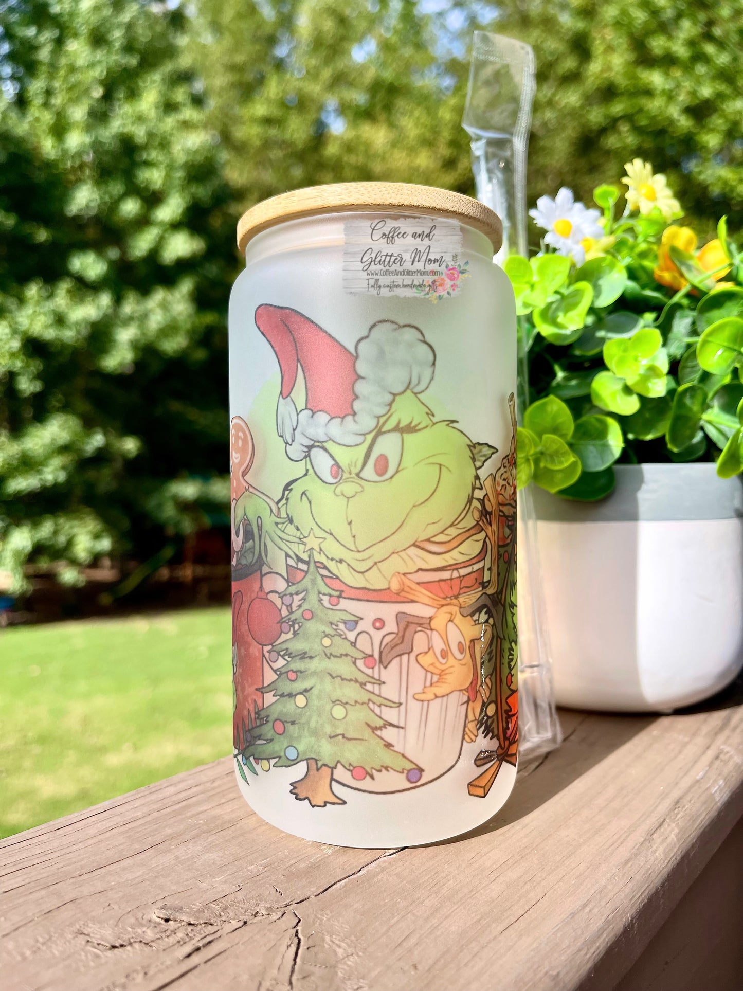 Christmas Grinches Coffee 16oz Frosted Glass Can