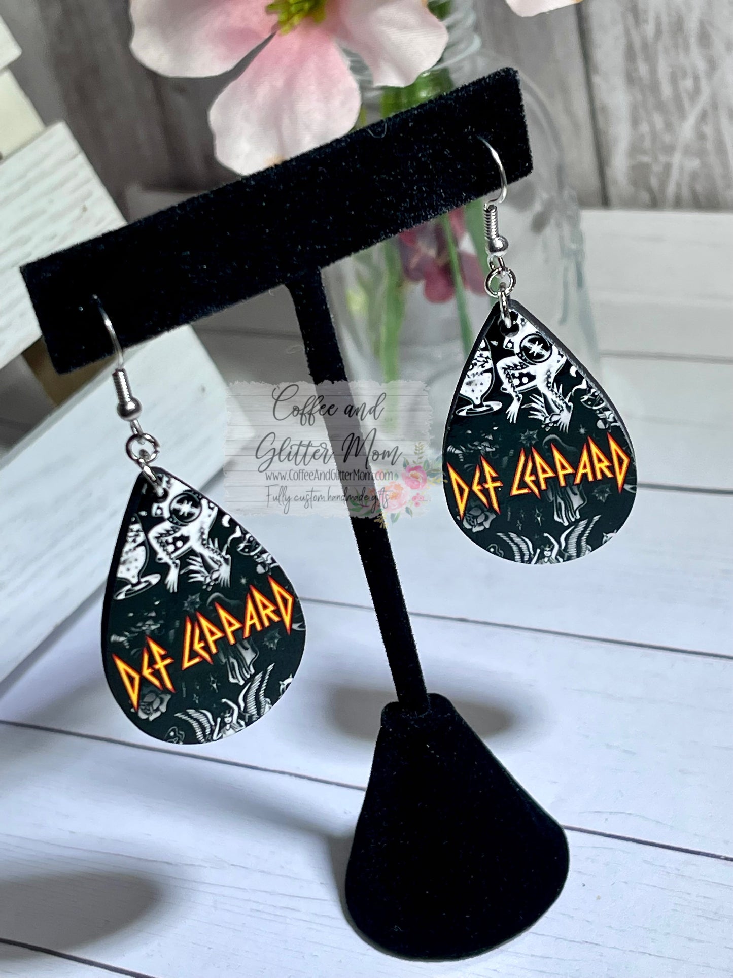 Red Rock Band Stadium Tour Teardrop Earrings