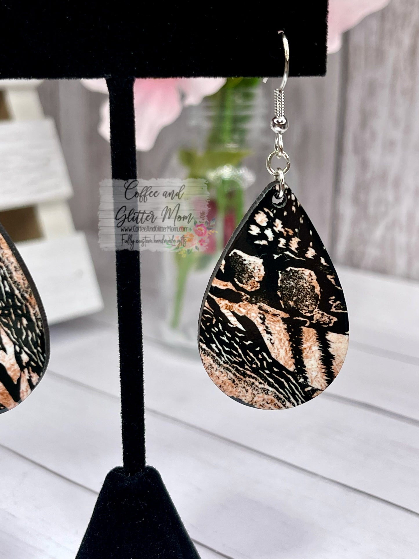 Rose Gold Feathers Teardrop Earrings