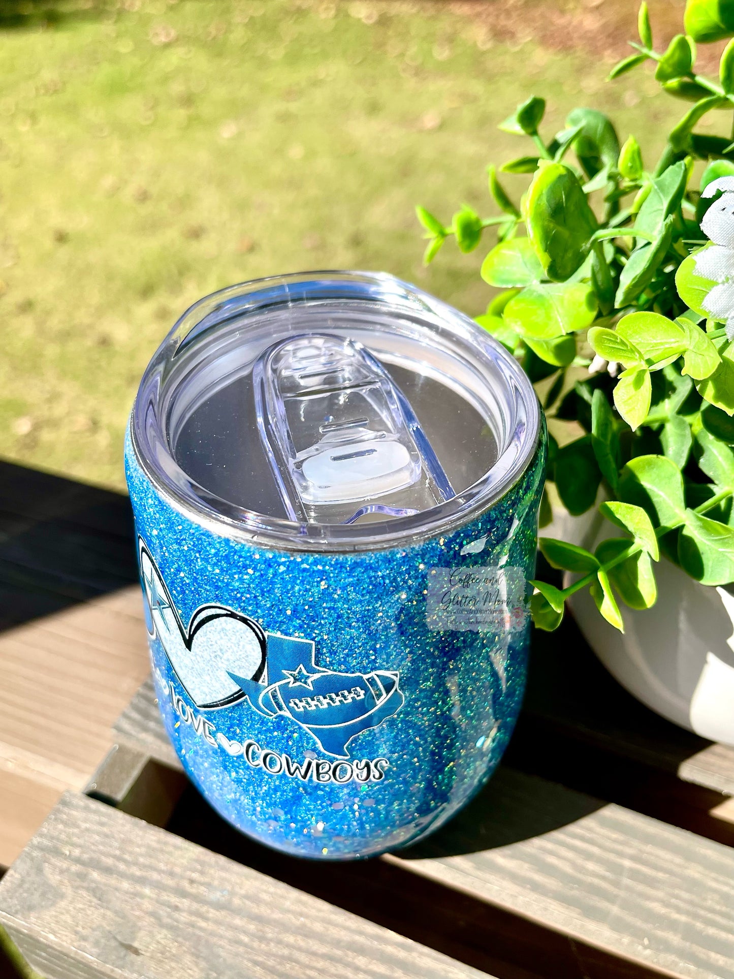 Peace Love Cowboys 15oz Wine Tumbler with Lid and Straw