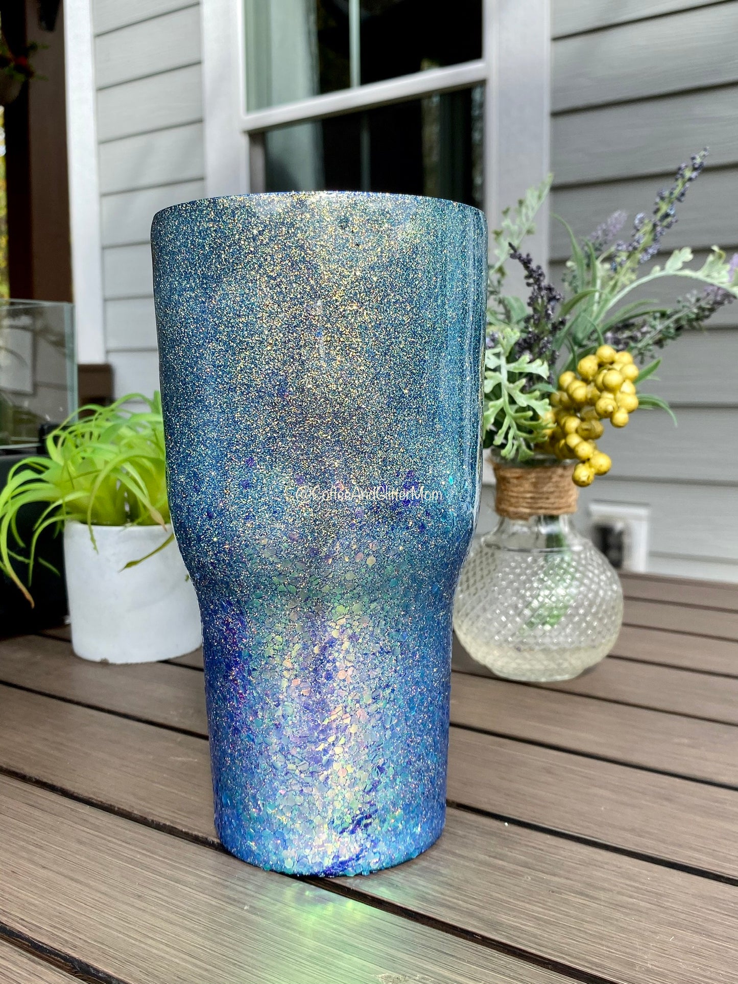 30oz Navy Golden Opal to Chunky Once Upon a Time