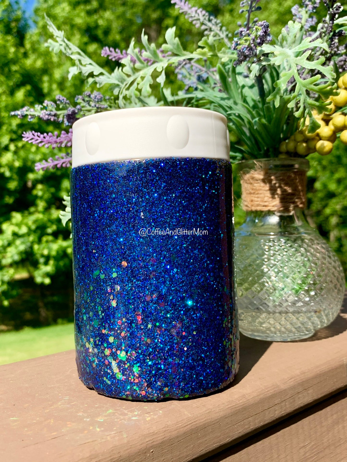 12oz Can Cooler with Rubber with Screw-Top Alter Ego