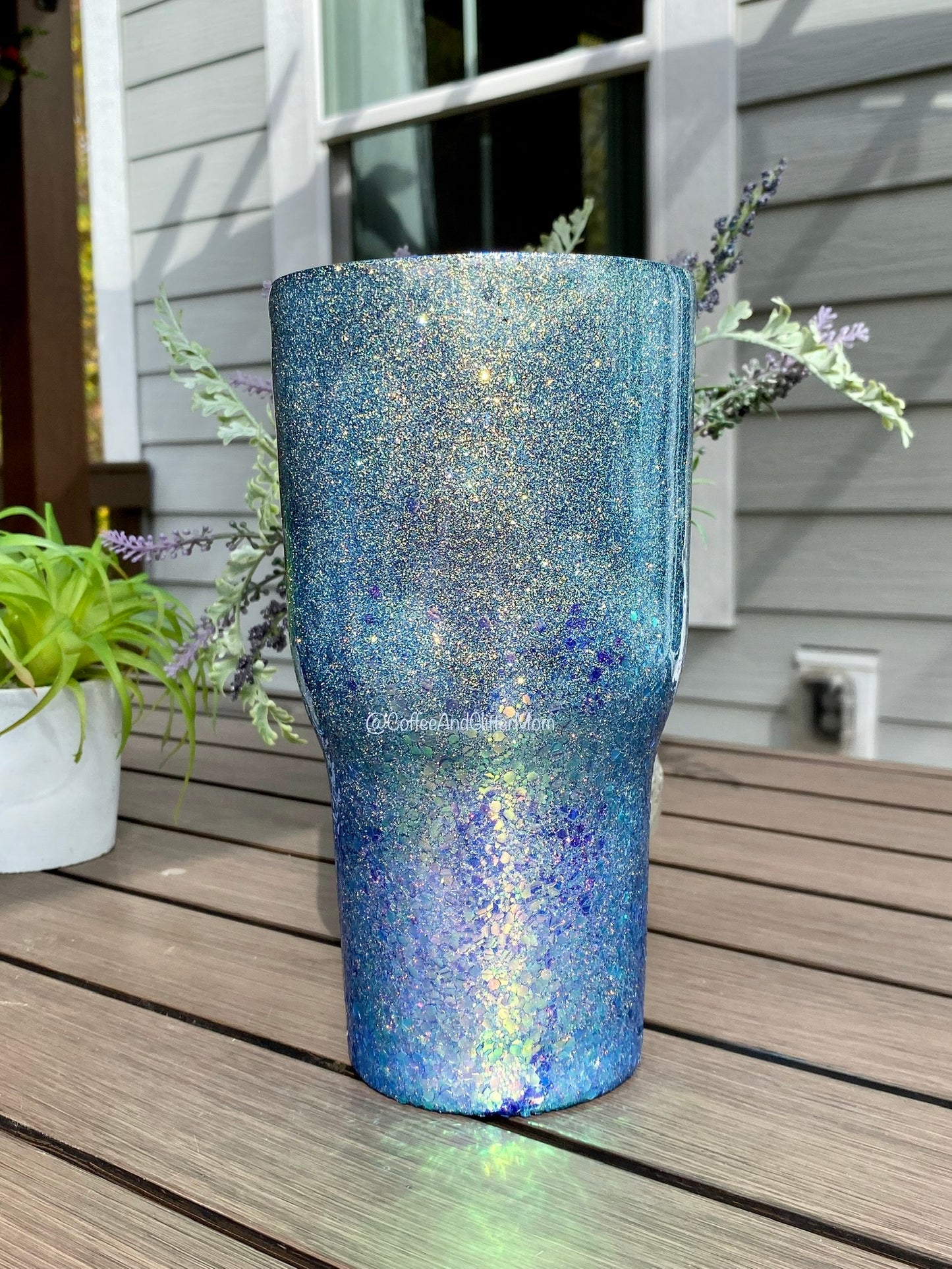 30oz Navy Golden Opal to Chunky Once Upon a Time