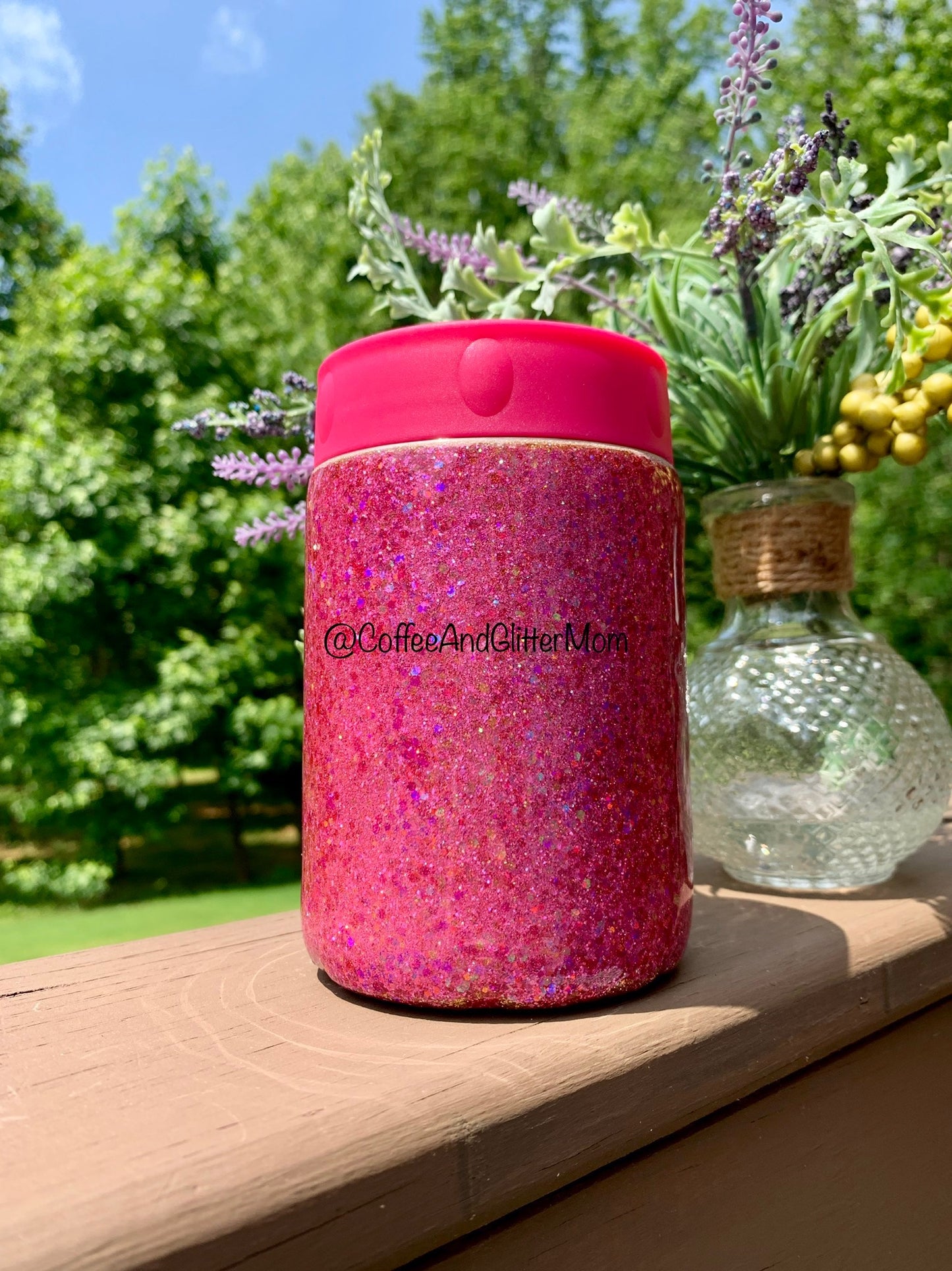 Berry Bling Can Cooler with Rubber with Screw-Top