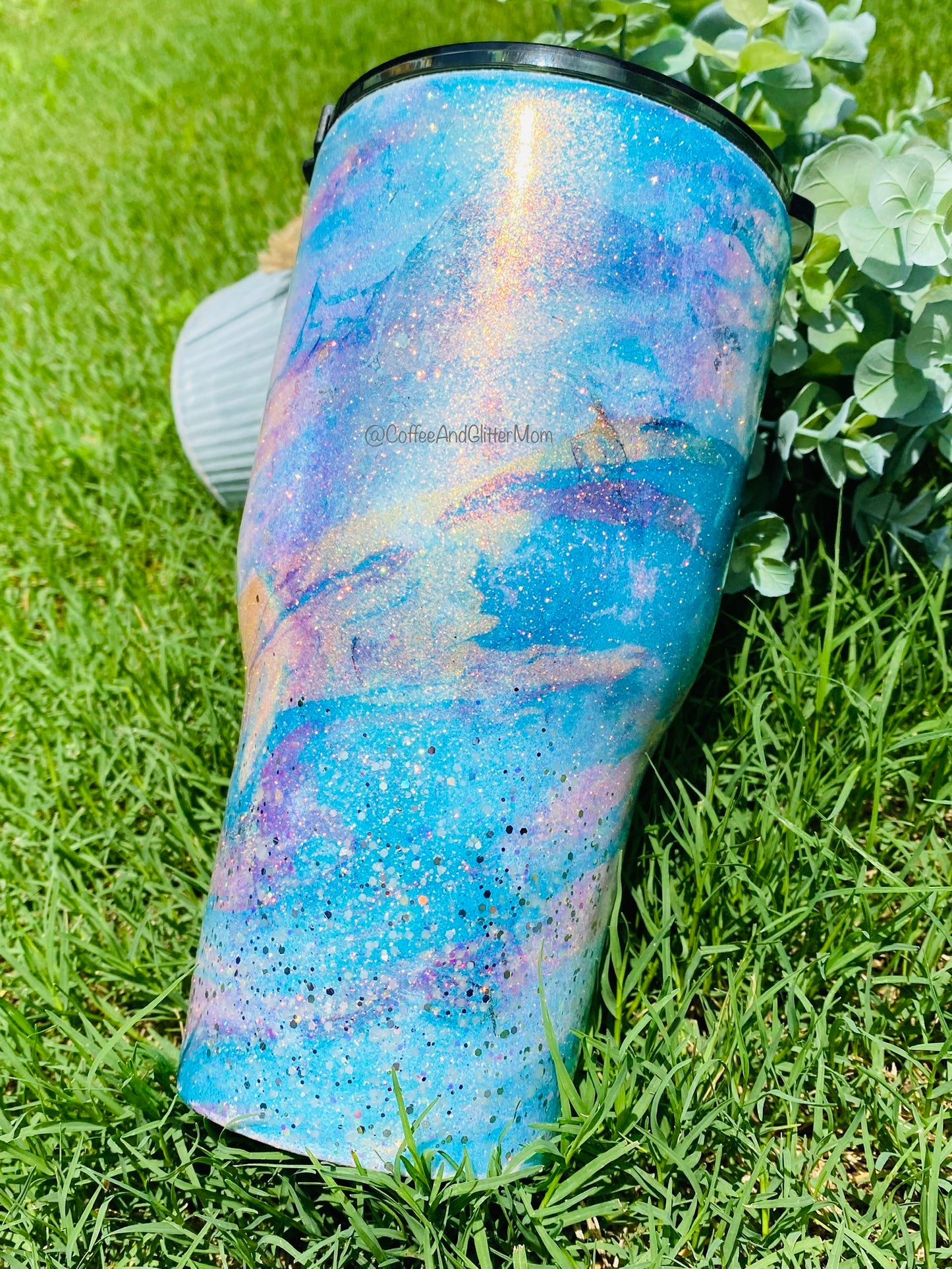 Blue Marble 30oz Rtic