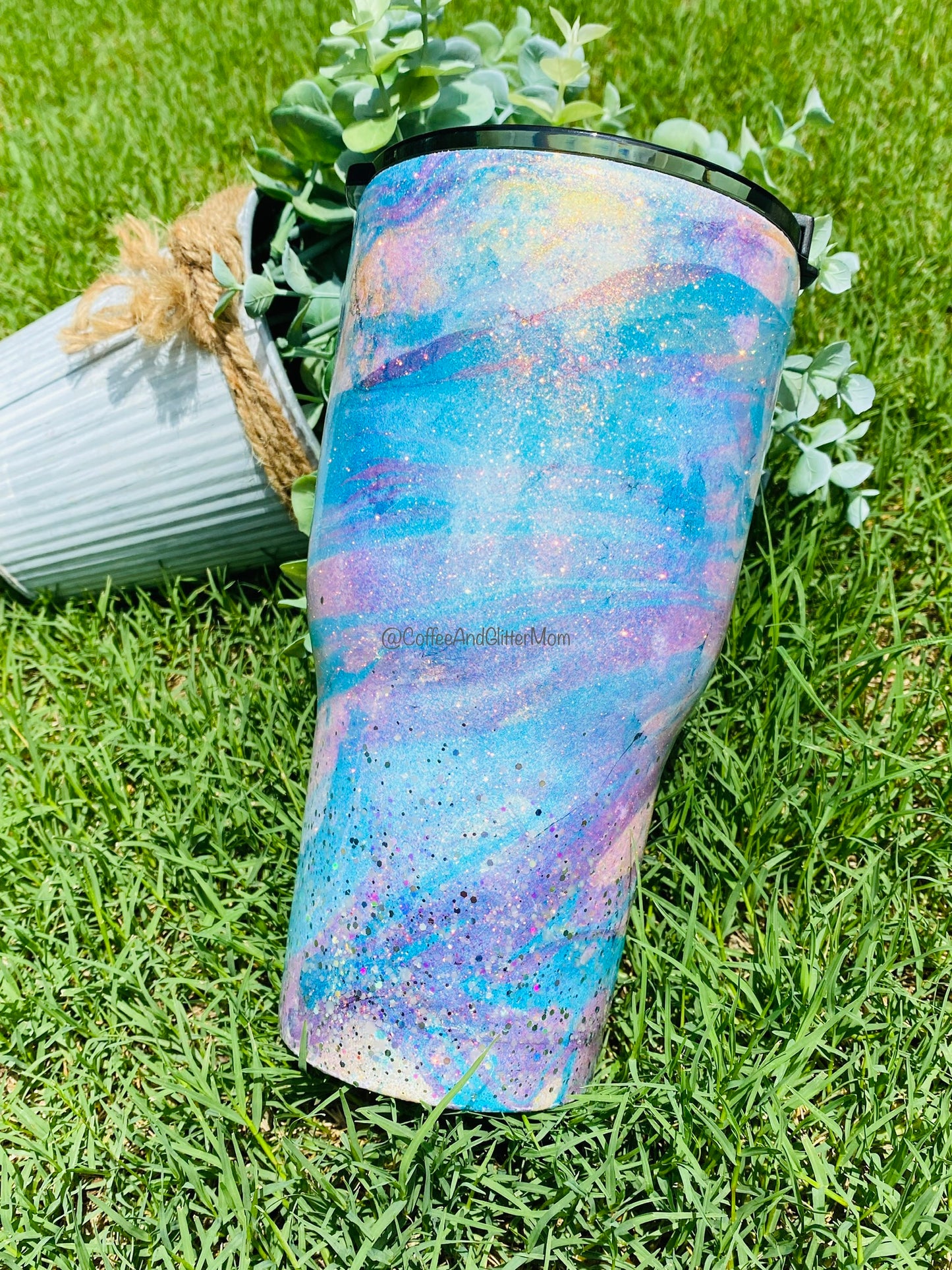 Blue Marble 30oz Rtic