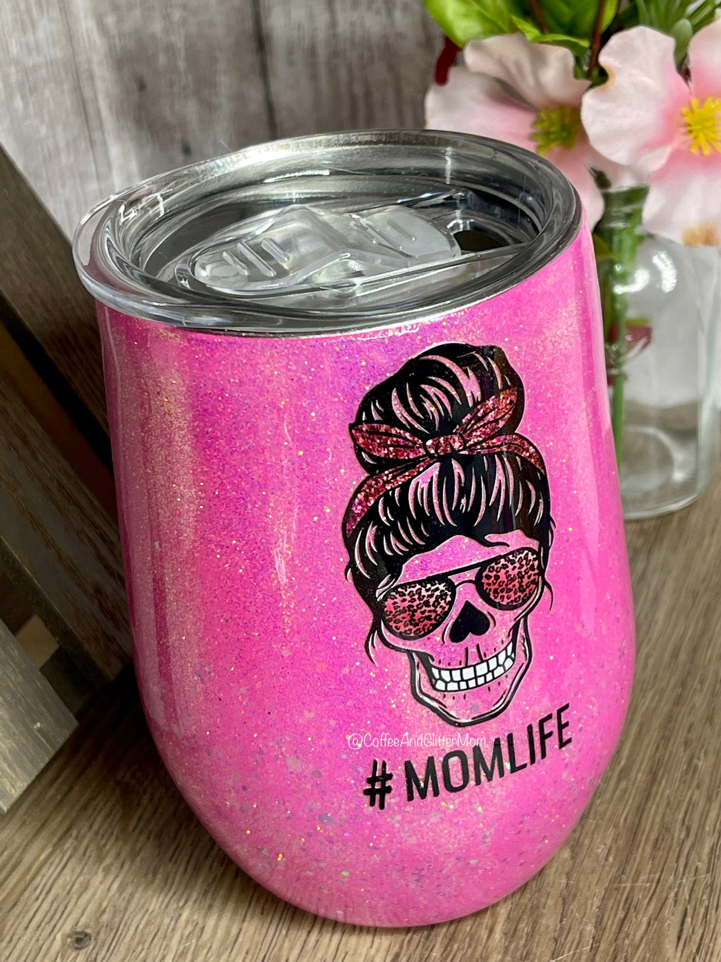 Mama Needs A Nap / #Momlife 15oz Wine Tumbler with Lid and Straw