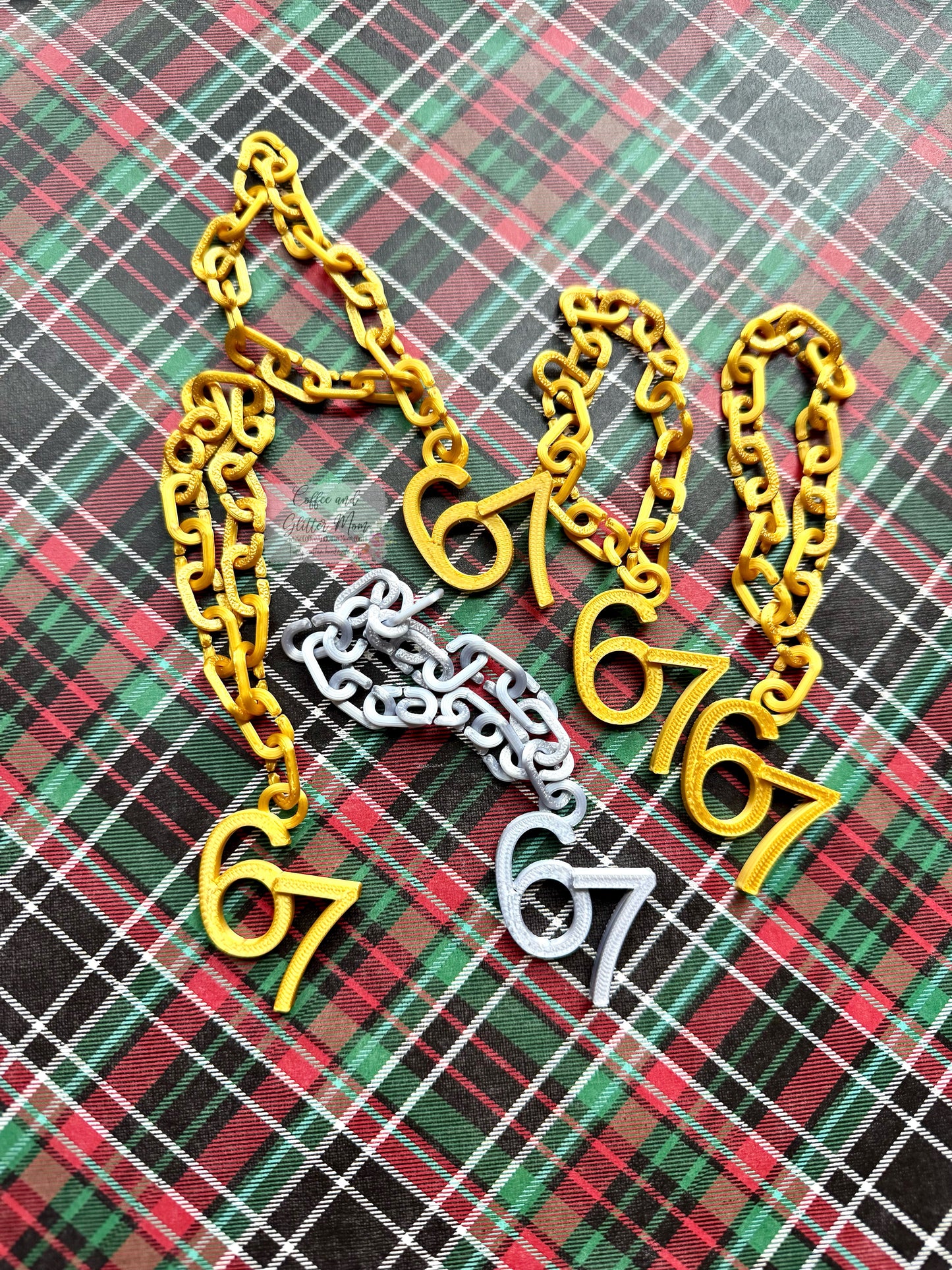 Elf on the Shelf 67 Chain