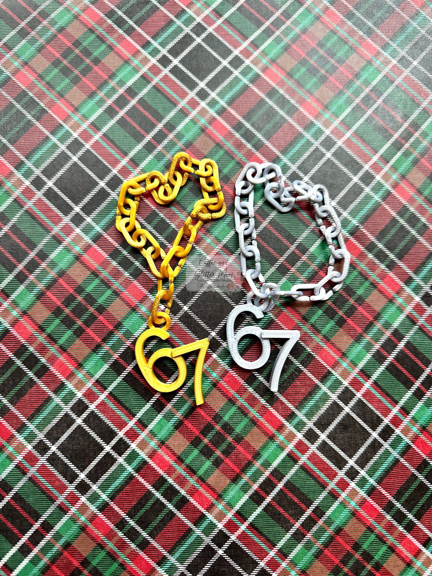 Elf on the Shelf 67 Chain