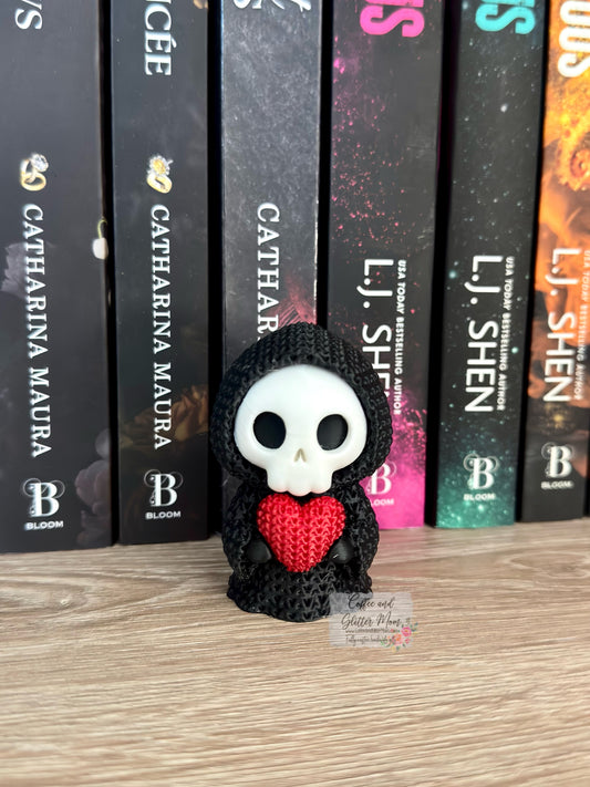 Knit Grim In Love Bookshelf Decor
