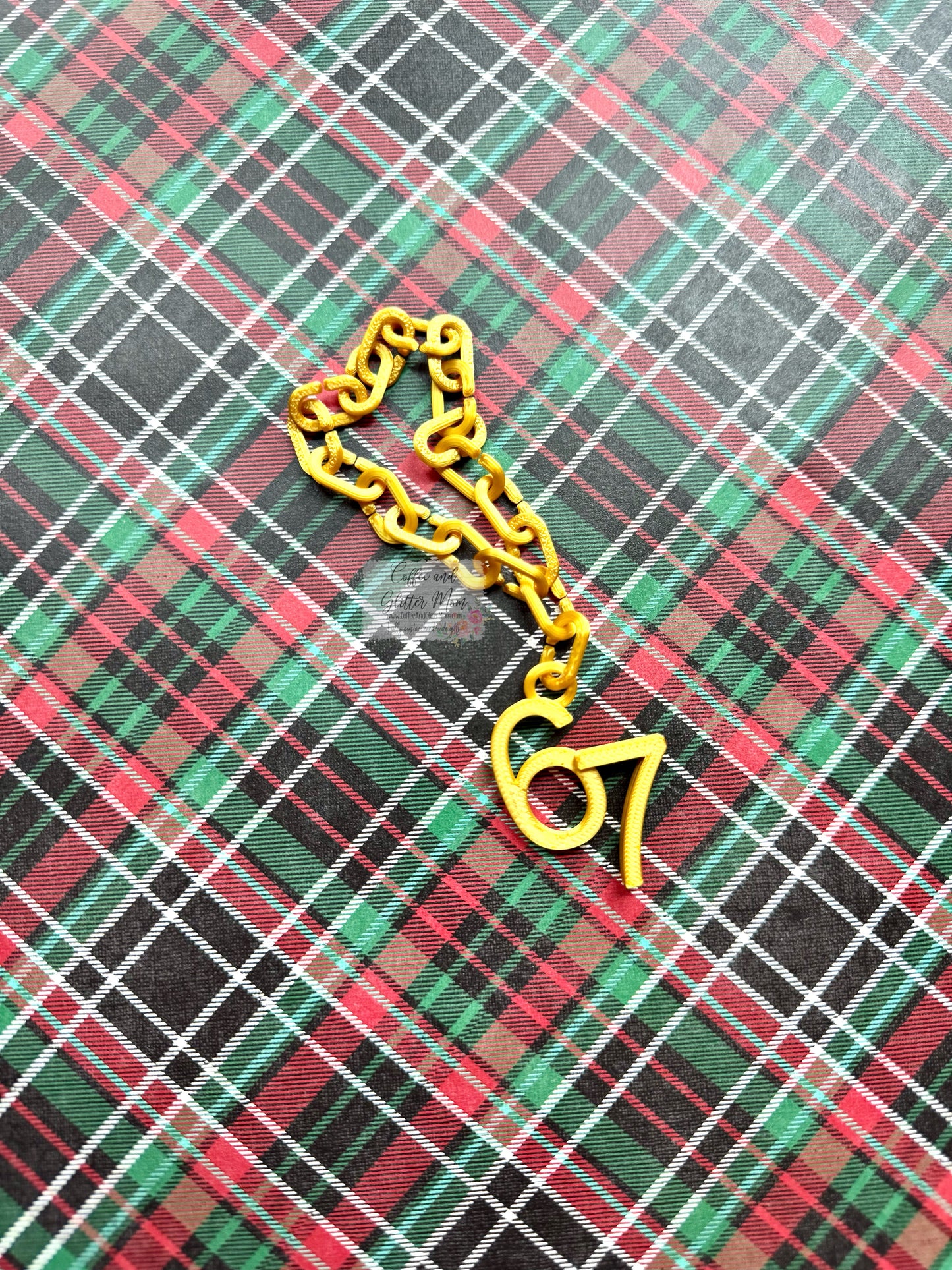 Elf on the Shelf 67 Chain