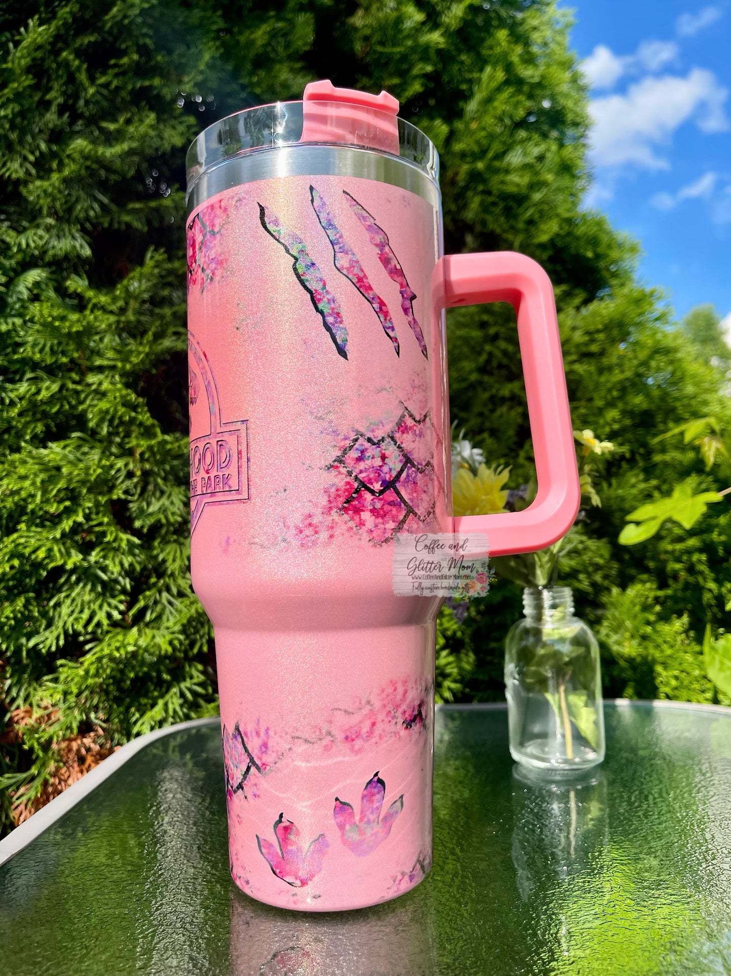 Mamasaurus Glitter Tumbler