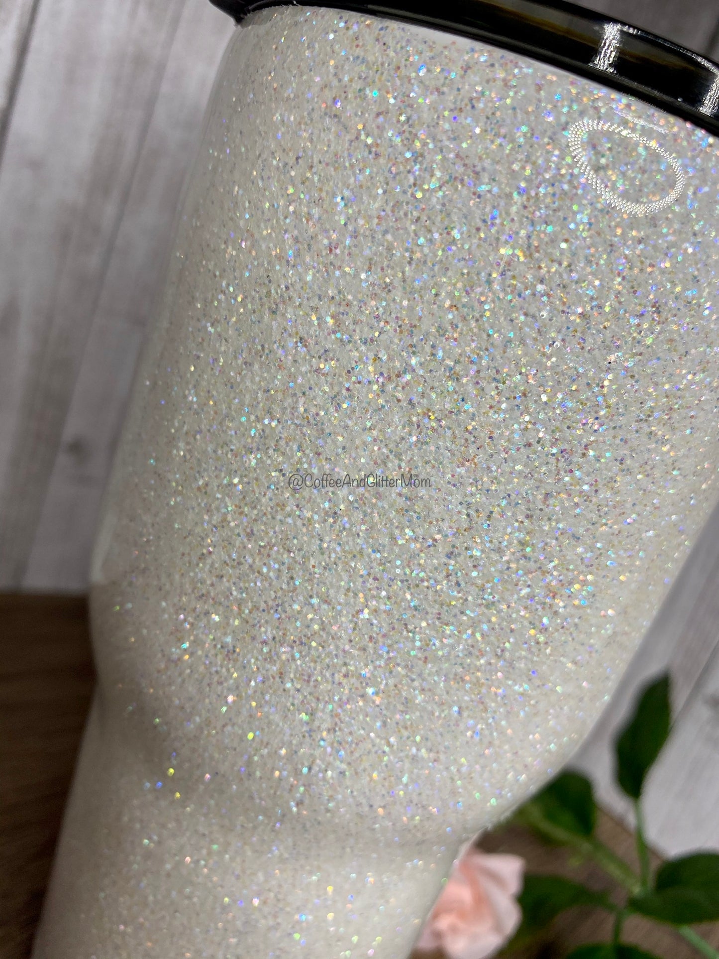 Diamond Opal Rainbow 20oz RTIC